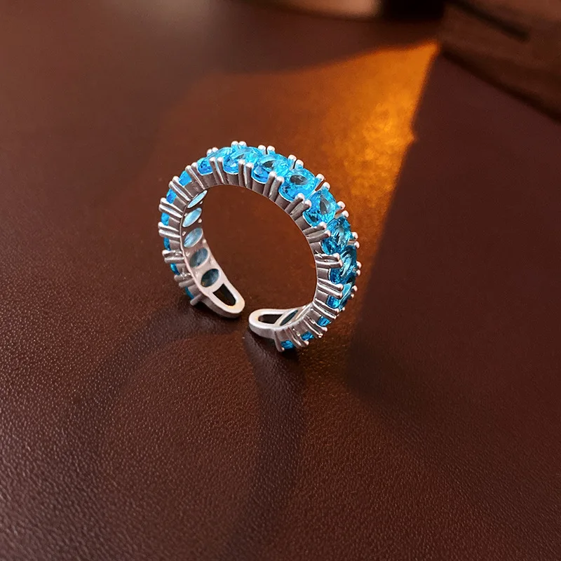 Luxury Oval Zircon Ring for Women Fashion Trend Index Finger Light Luxury Ring Commuter Handwear Girl Jewelry
Luxury Oval Zircon Ring for Women Fashion Trend Index Finger Light Luxury Ring Commuter Handwear Girl Jewelry