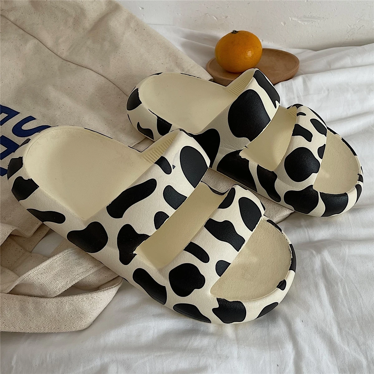 Women sandals ripped shoes men's beach shoes household slippers outdoor summer casual shoes cute graffiti zebra print flip flops
Women sandals ripped shoes men's beach shoes household slippers outdoor summer casual shoes cute graffiti zebra print flip flops