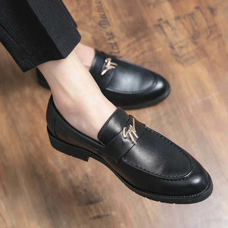 2022 British Style Casual Men Shoes Leather Luxury Brand Loafers Soft Sole Comfortable Original Handmade Slip-on Shoe Large Size
2022 British Style Casual Men Shoes Leather Luxury Brand Loafers Soft Sole Comfortable Original Handmade Slip-on Shoe Large Size
