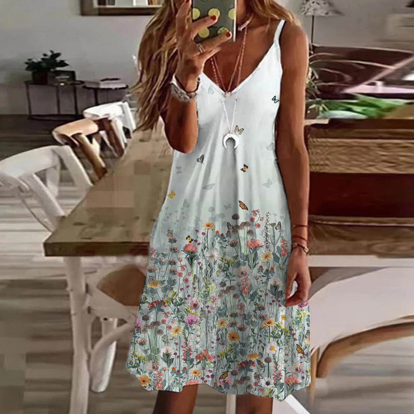 Women Summer Casual Suspender Dress 2022 Sexy Ladies 3D Printed Midi Dresses Fashion Casual A-line Dress 12 Colors
Women Summer Casual Suspender Dress 2022 Sexy Ladies 3D Printed Midi Dresses Fashion Casual A-line Dress 12 Colors