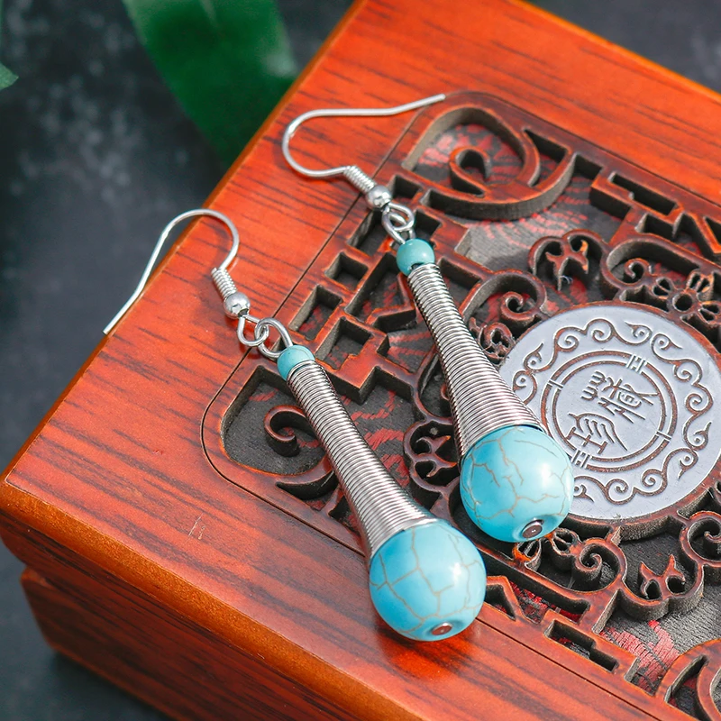 Bohemian Long Natural Stone Dangle Earrings for Women Vintage Multi Layer Alloy Microphone Earrings Jewelry Party Gifts
Bohemian Long Natural Stone Dangle Earrings for Women Vintage Multi Layer Alloy Microphone Earrings Jewelry Party Gifts