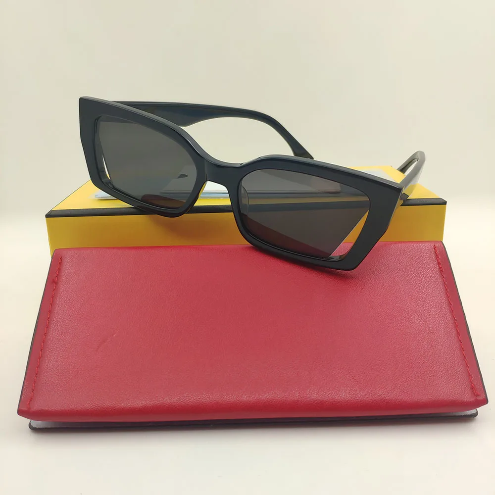 2022 New Sale Acetate Rectangle Sunglasses Steampunk Sun Glasses Cool Girl Brand Designer Retro Shades For Women Sunglasses Men
2022 New Sale Acetate Rectangle Sunglasses Steampunk Sun Glasses Cool Girl Brand Designer Retro Shades For Women Sunglasses Men