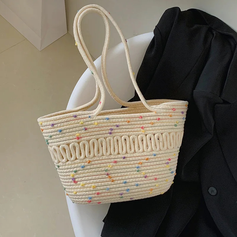 Large-capacity Women's Bag Luxury 2022 Summer New Fashion Straw Woven Beach Holiday Female Bag Underarm Hand Basket Woven Design
Large-capacity Women's Bag Luxury 2022 Summer New Fashion Straw Woven Beach Holiday Female Bag Underarm Hand Basket Woven Design