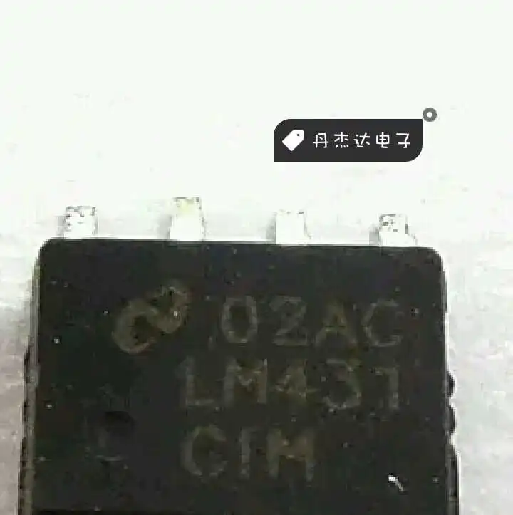 30 шт. Оригинальный Новый 30 шт. Оригинальный Новый LM431CIMX LM431 эталонное напряжение SOP8
30 шт. Оригинальный Новый 30 шт. Оригинальный Новый LM431CIMX LM431 эталонное напряжение SOP8
