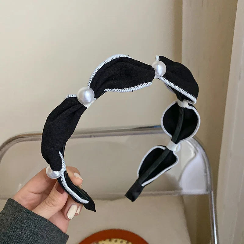 French Style Black Pearl Headbands For Women Retro Velvet Gem Flower Vintage Hair Accessories Wide Side Hairband
French Style Black Pearl Headbands For Women Retro Velvet Gem Flower Vintage Hair Accessories Wide Side Hairband