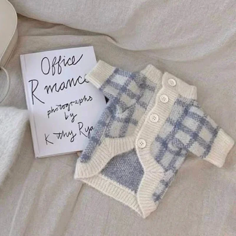 Pet Clothes Spring Autumn Medium Small Dog Knitted Sweater Sweet Plaid Cardigan Kitten Puppy Fashion Coat Chihuahua Yorkshire
Pet Clothes Spring Autumn Medium Small Dog Knitted Sweater Sweet Plaid Cardigan Kitten Puppy Fashion Coat Chihuahua Yorkshire