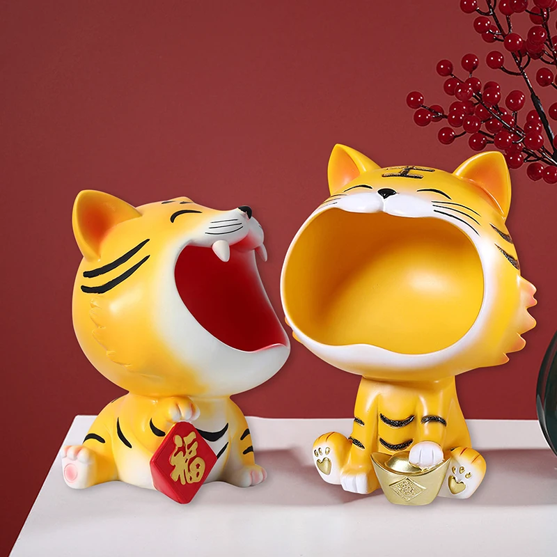 Resin Big Mouth Tiger Statue Lucky Tiger Figurine Animal Storage Ornament Key Phone Candy Organizer Home Office Bedroom Decor
Resin Big Mouth Tiger Statue Lucky Tiger Figurine Animal Storage Ornament Key Phone Candy Organizer Home Office Bedroom Decor