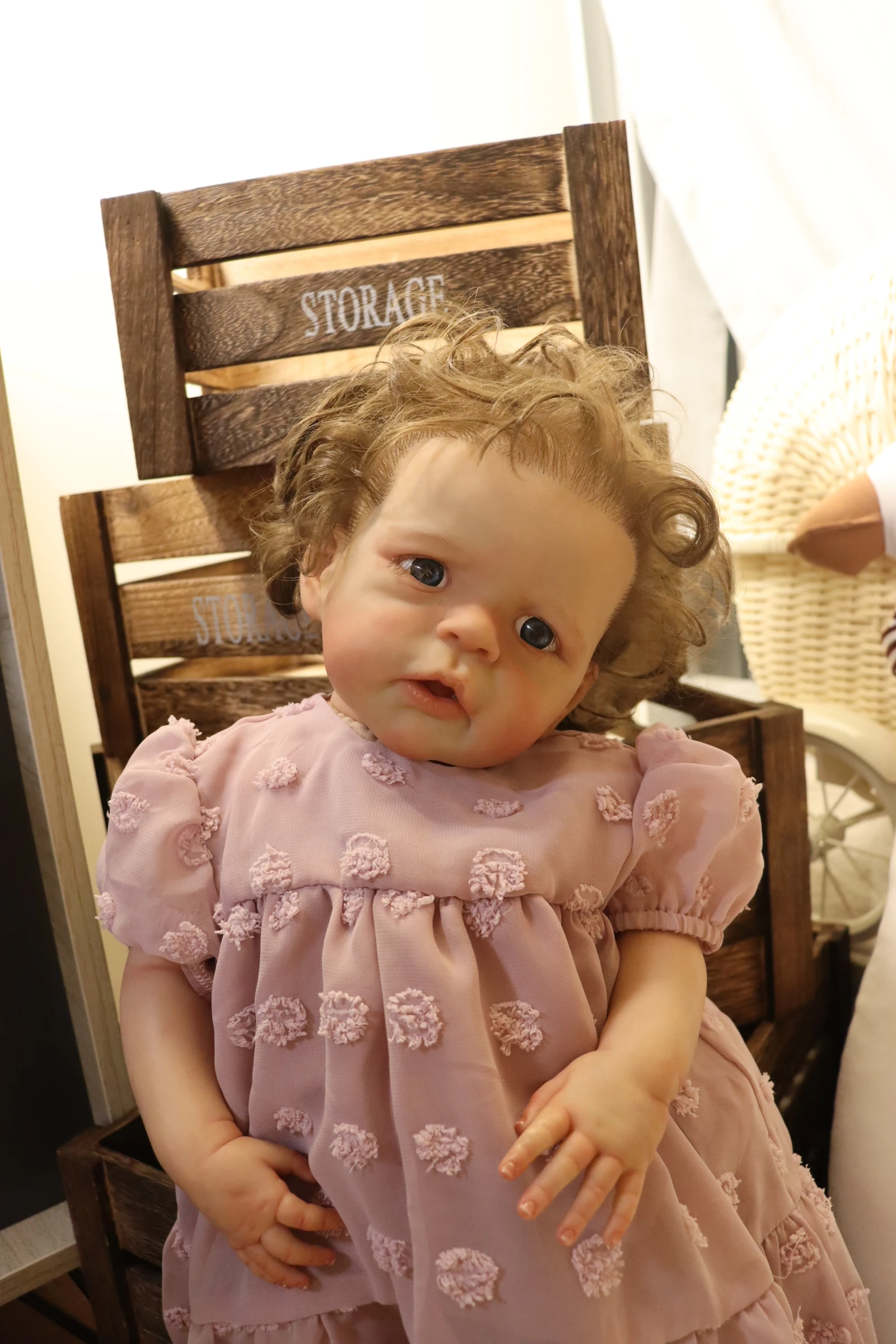 FBBD Already Finished Reborn Baby Doll With Hand-Rooted Hair High Quality 3-D Skin Doll
FBBD Already Finished Reborn Baby Doll With Hand-Rooted Hair High Quality 3-D Skin Doll