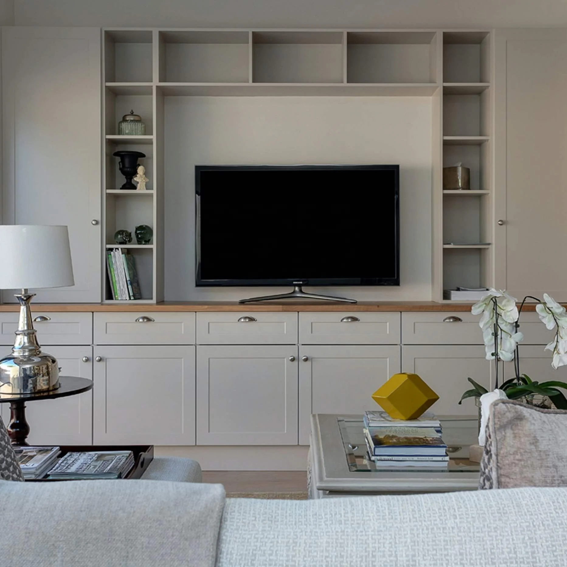 Hot Sale Modern Living Room Furniture Wooden TV Cabinet Set 
Hot Sale Modern Living Room Furniture Wooden TV Cabinet Set