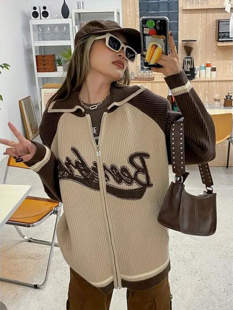 Retro Loose Cardigans Coat Sweater Women 2022 Autumn Winter Knit Jacket Zipper Turn-down Collar Long Sleeve Elegant Knitwear
Retro Loose Cardigans Coat Sweater Women 2022 Autumn Winter Knit Jacket Zipper Turn-down Collar Long Sleeve Elegant Knitwear