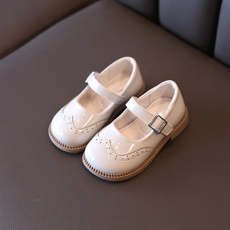 2022 Spring Autumn New Children's Leather Shoes Retro British Girls Shoes Cow Tendon Soft Bottom Square Shoes for Kids
2022 Spring Autumn New Children's Leather Shoes Retro British Girls Shoes Cow Tendon Soft Bottom Square Shoes for Kids