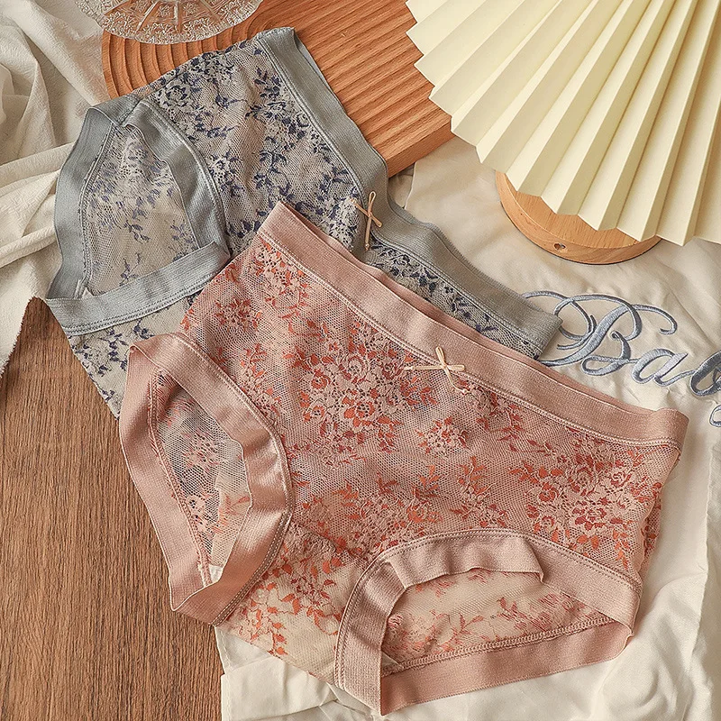 Sexy Lace Panties Women's Underwear Fashion Hollow Out Comfort Briefs Middle Waist Seamless Bow Underpants Female Lingerie
Sexy Lace Panties Women's Underwear Fashion Hollow Out Comfort Briefs Middle Waist Seamless Bow Underpants Female Lingerie