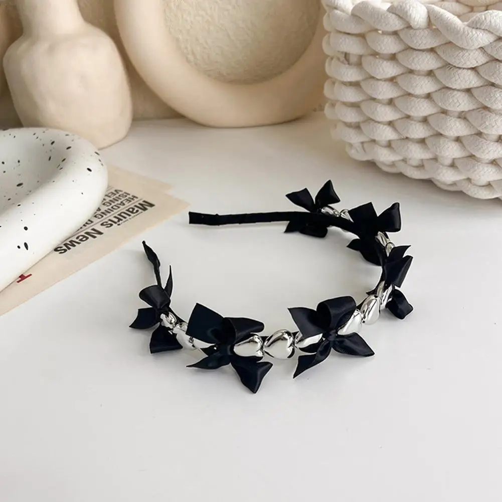 Korean Fashion Metal Love Bowknot Hair Hoop All-match Girl Sweet Cool Ribbon Simple Headbands For Women Hair Accessories New Hot
Korean Fashion Metal Love Bowknot Hair Hoop All-match Girl Sweet Cool Ribbon Simple Headbands For Women Hair Accessories New Hot