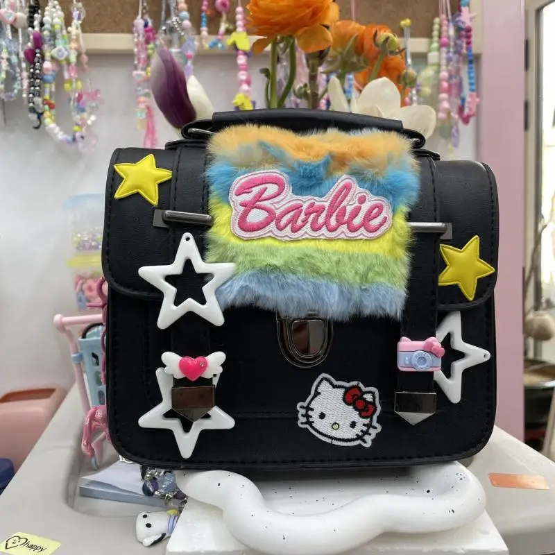 Sanrio Anime Hellokitty Kawaii Woman Y2K Handheld Crossbody Bag Cartoon Cute Underarm Shoulder Bag Girl High Face Value Purse
Sanrio Anime Hellokitty Kawaii Woman Y2K Handheld Crossbody Bag Cartoon Cute Underarm Shoulder Bag Girl High Face Value Purse