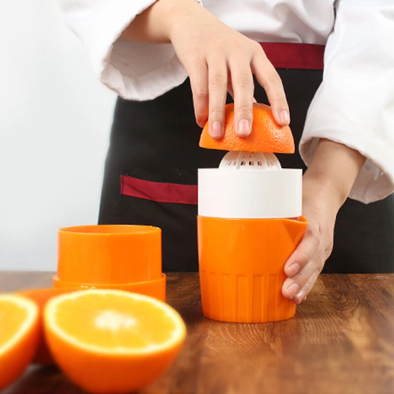 5PCS Portable Manual Fruit Squeezer Mini Hand-Operated Juicer Citrus Hand Press Cup Orange Lemon Fruit Squeezer Juice
5PCS Portable Manual Fruit Squeezer Mini Hand-Operated Juicer Citrus Hand Press Cup Orange Lemon Fruit Squeezer Juice