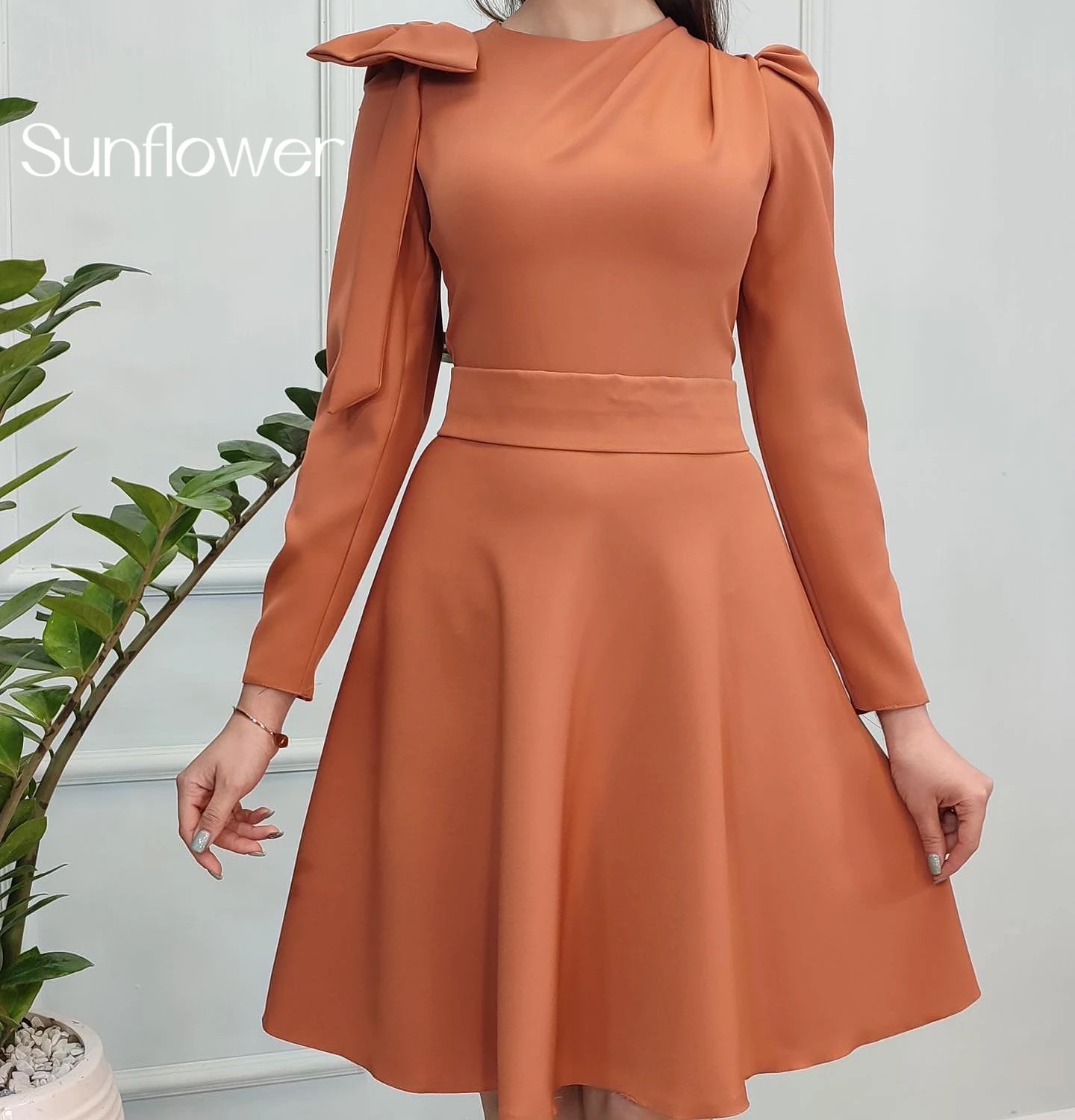 

Sunflower Scoop Neckline Knee-Length Bow Ruffle Satin Zipper Up CapStrapsLuxury LongSleeves Elegant Party Dresses For Women 2023