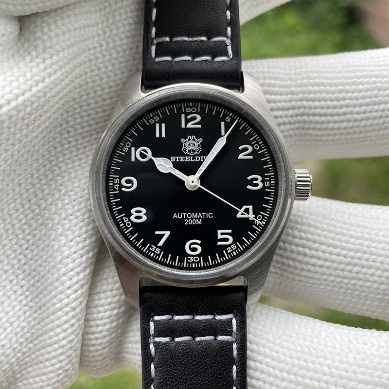 Steeldive New Black Dial White Hands 39MM Pilot Watch NH35 Automatic 200m Waterproof Blue Luminous Leather Strap Mens Dive Watch
Steeldive New Black Dial White Hands 39MM Pilot Watch NH35 Automatic 200m Waterproof Blue Luminous Leather Strap Mens Dive Watch