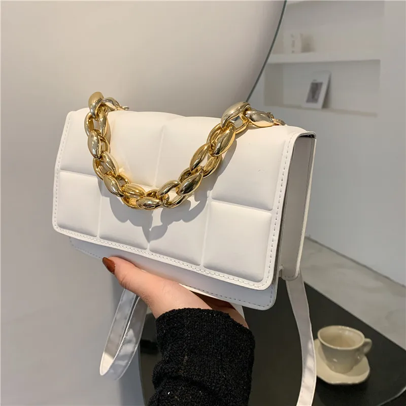 Lingge Leather Chain Bag Small Square Bag 2022 New Shoulder Bag Messenger Bag Women Handbags Lipstick Bag Purses Bolsa Infantil
Lingge Leather Chain Bag Small Square Bag 2022 New Shoulder Bag Messenger Bag Women Handbags Lipstick Bag Purses Bolsa Infantil