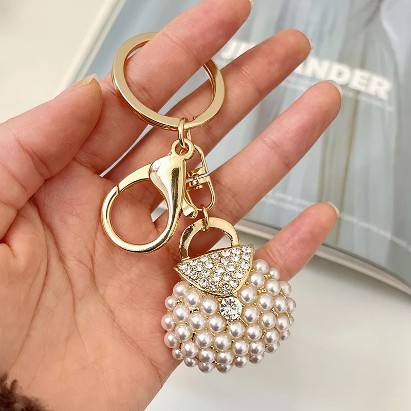 2023 Creative Imitation Pearl Handbag Keychains for Women Bag Charm Pendant Car Key Ring Female Fashion Key Chains Cute Keyrings
2023 Creative Imitation Pearl Handbag Keychains for Women Bag Charm Pendant Car Key Ring Female Fashion Key Chains Cute Keyrings