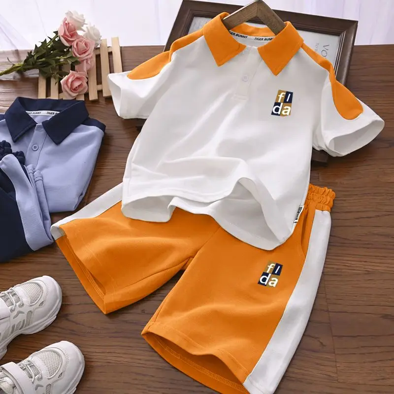 2023 summer new Cool and handsome boys' girls clothes style fried street trendy children's fashion polo shirt short Hot Sale
2023 summer new Cool and handsome boys' girls clothes style fried street trendy children's fashion polo shirt short Hot Sale