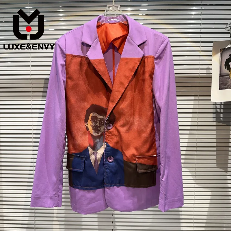 LUXE&ENVY Blazer Women Autumn New 2023 Tailored Collar Single-breasted Printing Loose Abstract Pattern Coat
LUXE&ENVY Blazer Women Autumn New 2023 Tailored Collar Single-breasted Printing Loose Abstract Pattern Coat