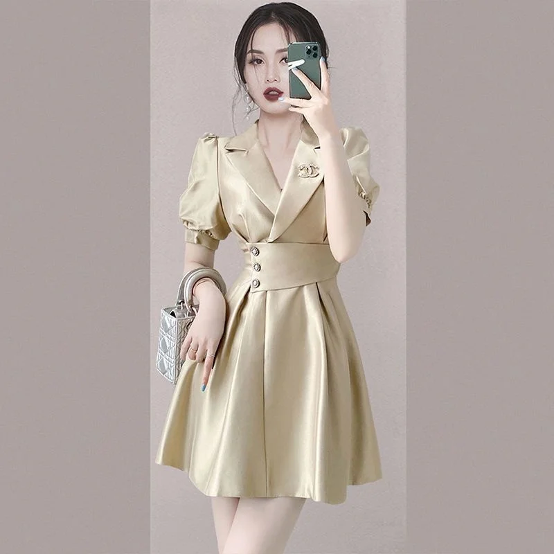 Office Solid Color Suit Collar Puff Sleeve Korean Summer Black High Waisted Skinny A-line Mini Dresses
Office Solid Color Suit Collar Puff Sleeve Korean Summer Black High Waisted Skinny A-line Mini Dresses