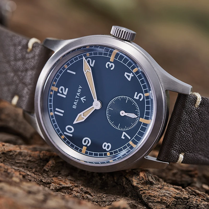 The D12 Minitary Watch Vintage Stainless Steel VD78 Quartz Movement 200M Waterproof Sub-second Field Watch
The D12 Minitary Watch Vintage Stainless Steel VD78 Quartz Movement 200M Waterproof Sub-second Field Watch