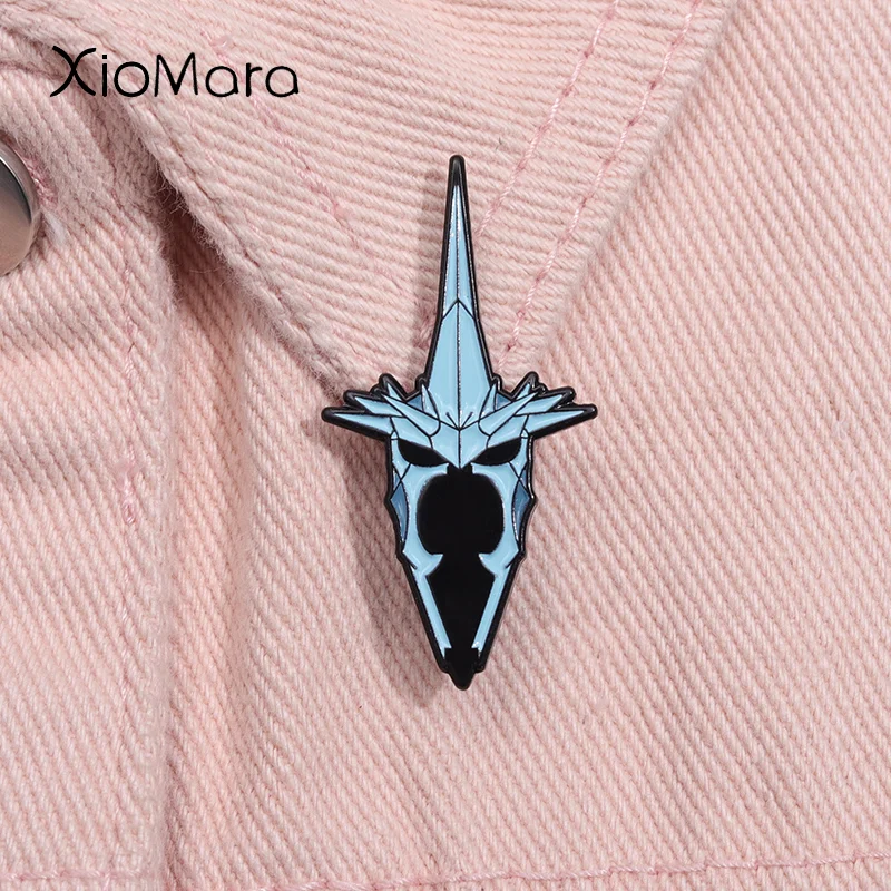 

Witch King Helmet Enamel Pin Craft Your Own Universe Fantasy Film Peripheral Brooch Awesome Present Lapel Badge For Fans Friends