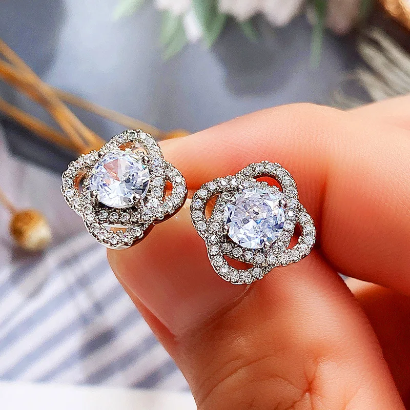 New Bling Flower Stud Earrings Full Cubic Zirconia Delicate Women for Wedding Party Best Gift Fashion Jewelry
New Bling Flower Stud Earrings Full Cubic Zirconia Delicate Women for Wedding Party Best Gift Fashion Jewelry
