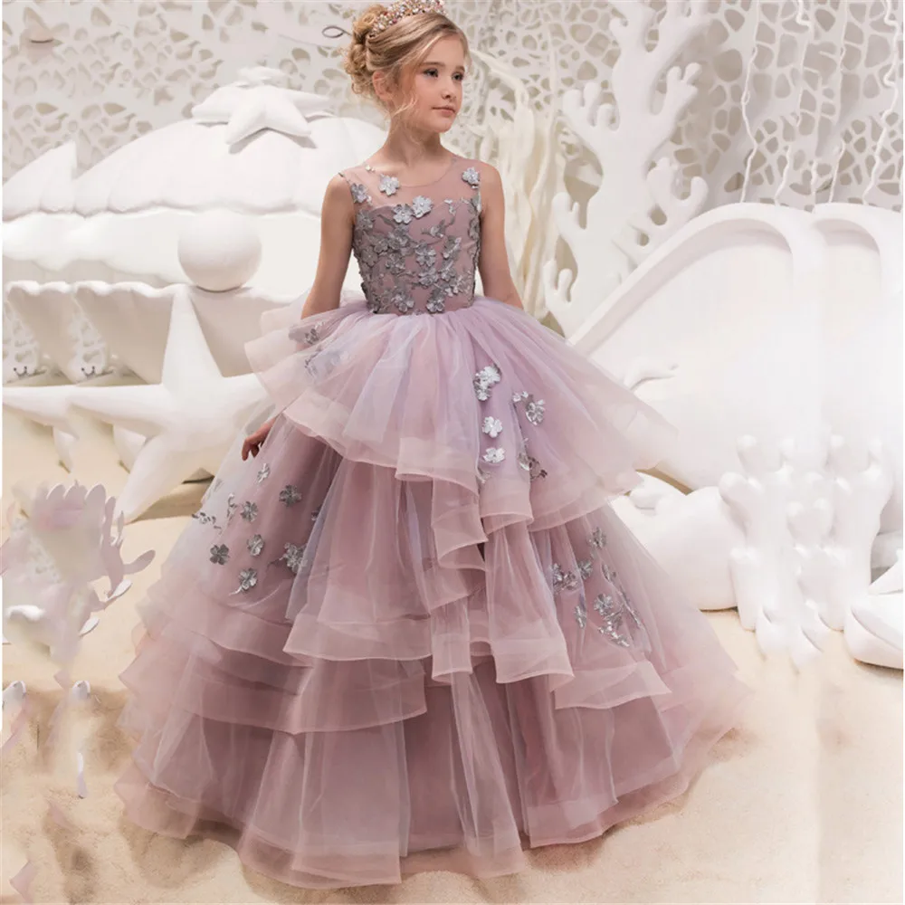 Vintage Autumn Tulle Layers Dresses Flower Emboridery Girl Wedding Dress Floor Length Little Bride Dresses Communion
Vintage Autumn Tulle Layers Dresses Flower Emboridery Girl Wedding Dress Floor Length Little Bride Dresses Communion