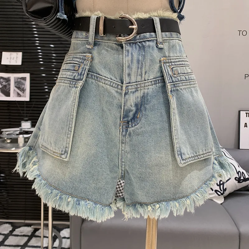 New in Women's Clothing 2023 Summer Vintage Denim Shorts high waisted slim A-line tassel hot pants
New in Women's Clothing 2023 Summer Vintage Denim Shorts high waisted slim A-line tassel hot pants