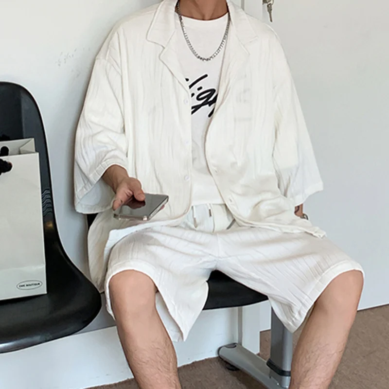 Summer New Men Tracksuit Casual Single Button Shirts + Shorts Two Piece Sets Streetwear Loose Outfit 4XL 5XL
Summer New Men Tracksuit Casual Single Button Shirts + Shorts Two Piece Sets Streetwear Loose Outfit 4XL 5XL