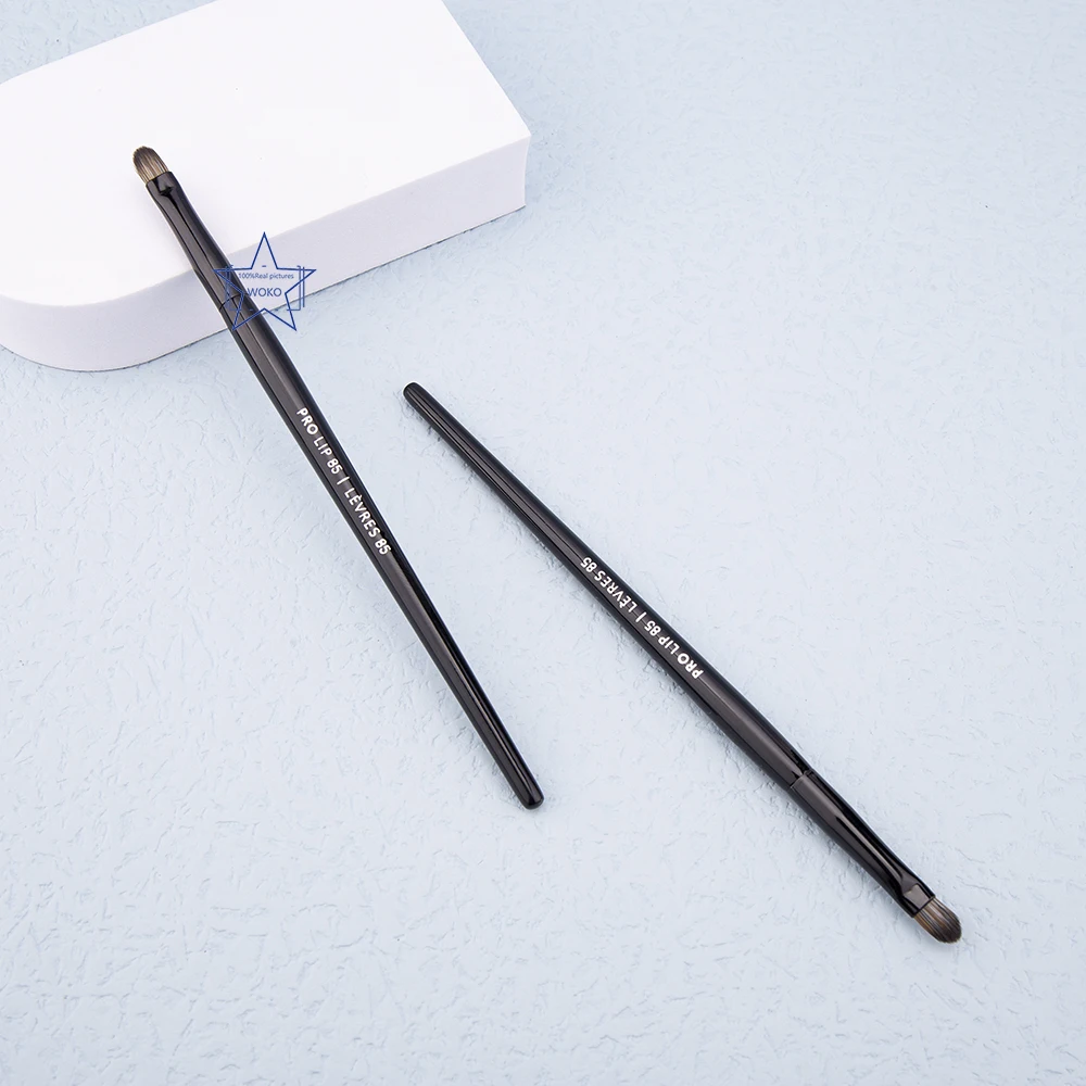 PRO 85 Makeup Lip Stick Brush Lip Brush Applicator Lip Cream Brush Lip Liner Makeup Tool Lip liner Brush
PRO 85 Makeup Lip Stick Brush Lip Brush Applicator Lip Cream Brush Lip Liner Makeup Tool Lip liner Brush