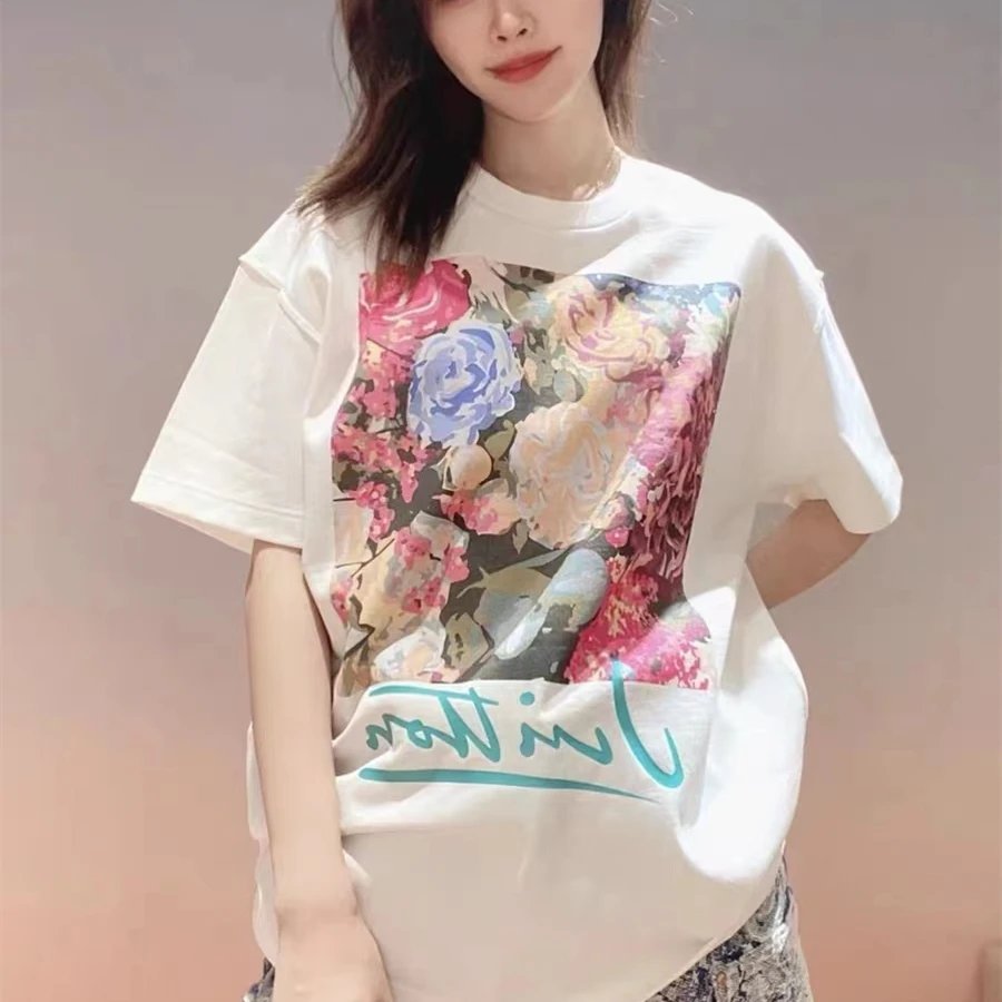 Women's Luxury Brand Short Sleeve T-shirt International Brand Designer Classic Loose Tees Unisex High Quality Casual White Tops
Women's Luxury Brand Short Sleeve T-shirt International Brand Designer Classic Loose Tees Unisex High Quality Casual White Tops