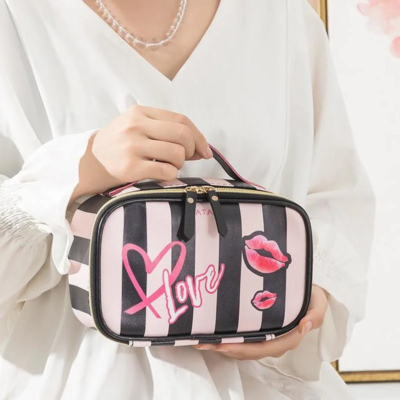 Leather Portable Women Cosmetic Bag Multifunction Travel Toiletry Storage Organize Handbag Waterproof Female Makeup Case 2023
Leather Portable Women Cosmetic Bag Multifunction Travel Toiletry Storage Organize Handbag Waterproof Female Makeup Case 2023
