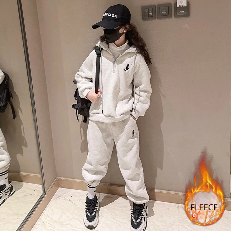 Girls Winter Clothes Set Fleece Thick Warm Hoodies Sweatpants Two Pieces Children Tracksuit 2023 New Casual School Kids Outfits
Girls Winter Clothes Set Fleece Thick Warm Hoodies Sweatpants Two Pieces Children Tracksuit 2023 New Casual School Kids Outfits