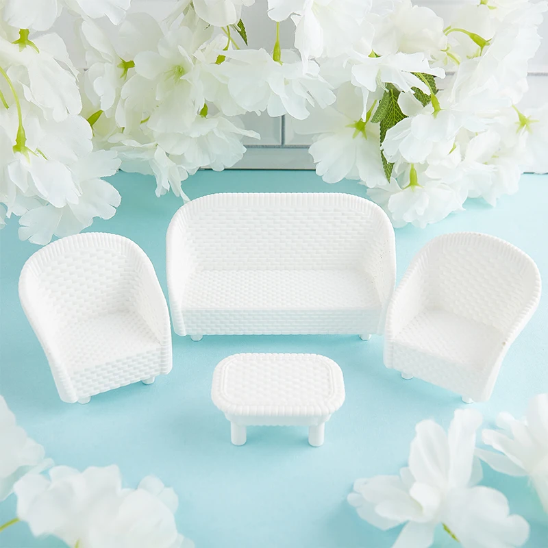 4pcs Dollhouse Miniature White Antique Sofa Table Model Furniture Accessories For Doll House Living Room Decor Kids Toys Gift
4pcs Dollhouse Miniature White Antique Sofa Table Model Furniture Accessories For Doll House Living Room Decor Kids Toys Gift