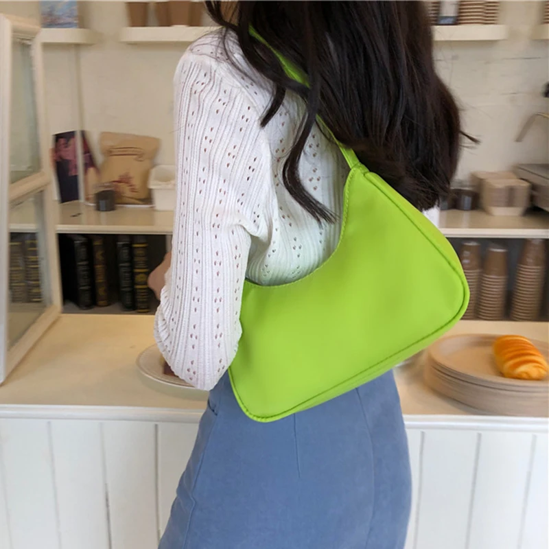 Summer Fashion Women's Handbag 2022 Solid Color Small Shoulder Bag Casual Simple Design Ladies Underarm Bags
Summer Fashion Women's Handbag 2022 Solid Color Small Shoulder Bag Casual Simple Design Ladies Underarm Bags