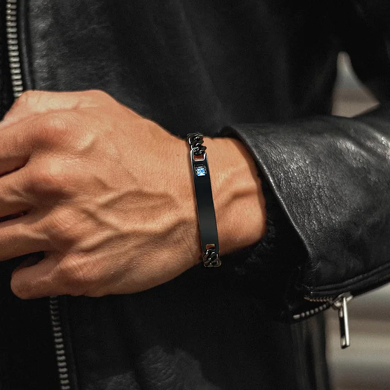 Free Engraving Men Bracelet,Couples Bracelets,Stainless Steel Chain Bracelet for Him and Her Matching Relationship ID Bracelet
Free Engraving Men Bracelet,Couples Bracelets,Stainless Steel Chain Bracelet for Him and Her Matching Relationship ID Bracelet