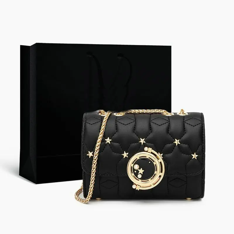 Women Shoulder Bags Female High Quality Metal Sequin Design Messenger Bag Ladies Handbag Casual Chain Crossbody Bag for Girls
Women Shoulder Bags Female High Quality Metal Sequin Design Messenger Bag Ladies Handbag Casual Chain Crossbody Bag for Girls
