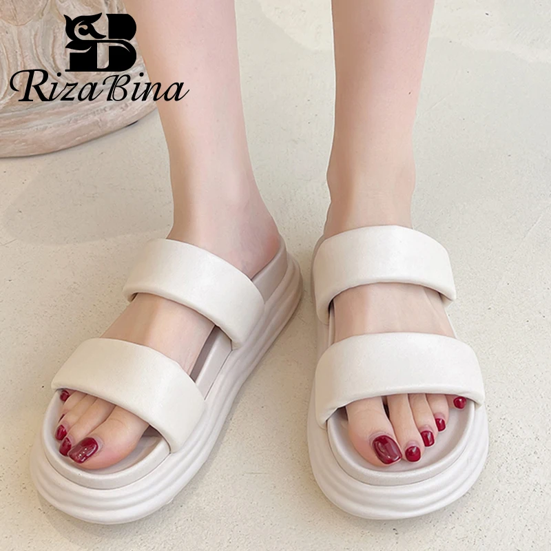RIZABINA Genuine Leather Slippers For Women 2022 Outdoor Casual Ins Fashion Summer Woman'S Shoe Female Footwear Size 35-40
RIZABINA Genuine Leather Slippers For Women 2022 Outdoor Casual Ins Fashion Summer Woman'S Shoe Female Footwear Size 35-40