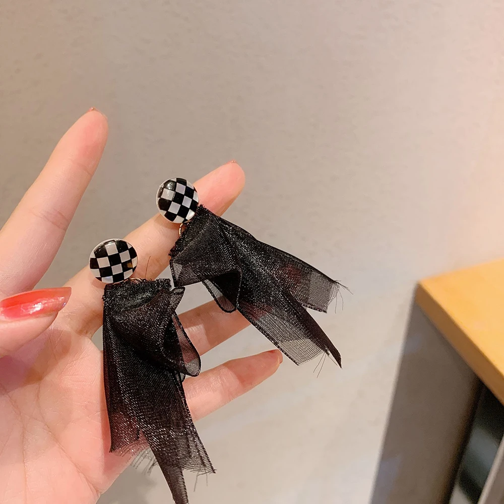Black Yarn 925 Silver Earrings For Women Bowknot Fashion Unique Ear Accessories Birthday Gifts Drop Dangle Long Cuff Earring
Black Yarn 925 Silver Earrings For Women Bowknot Fashion Unique Ear Accessories Birthday Gifts Drop Dangle Long Cuff Earring