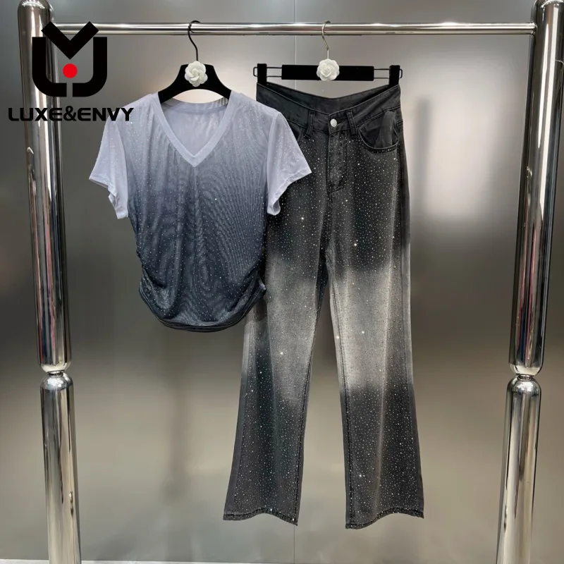 LUXE&ENVY 2023 Summer New V Neck Short Sleeve Patchwork Diamonds T-shirt Mesh + Contrasting Colors Straight-leg Pants Women
LUXE&ENVY 2023 Summer New V Neck Short Sleeve Patchwork Diamonds T-shirt Mesh + Contrasting Colors Straight-leg Pants Women