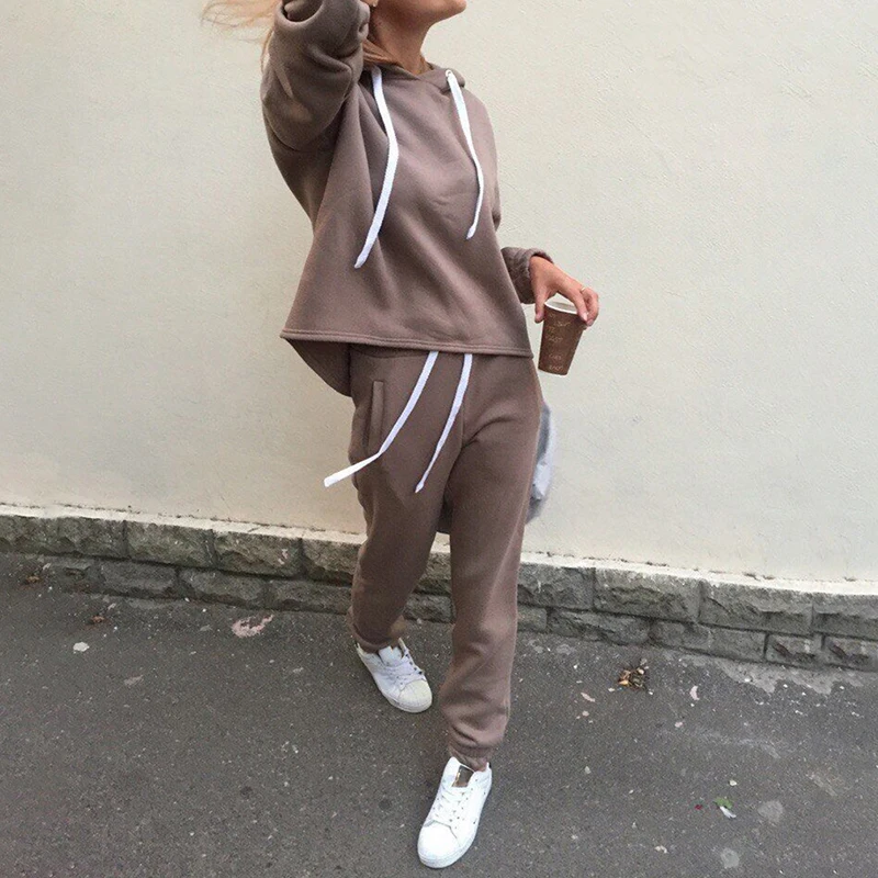 2 piece sets New fashion Casual suits autumn hooded pullover fleece & loose pants two-piece set women solid hoodies + trousers
2 piece sets New fashion Casual suits autumn hooded pullover fleece & loose pants two-piece set women solid hoodies + trousers