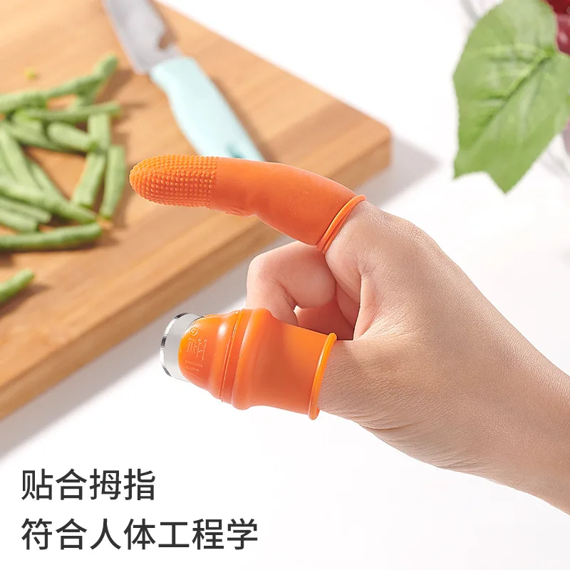 

Vegetable Picking Artifact Finger Cots Multifunction Thumb Knife Silicone Picking Vegetables Special for Pepper and Chili