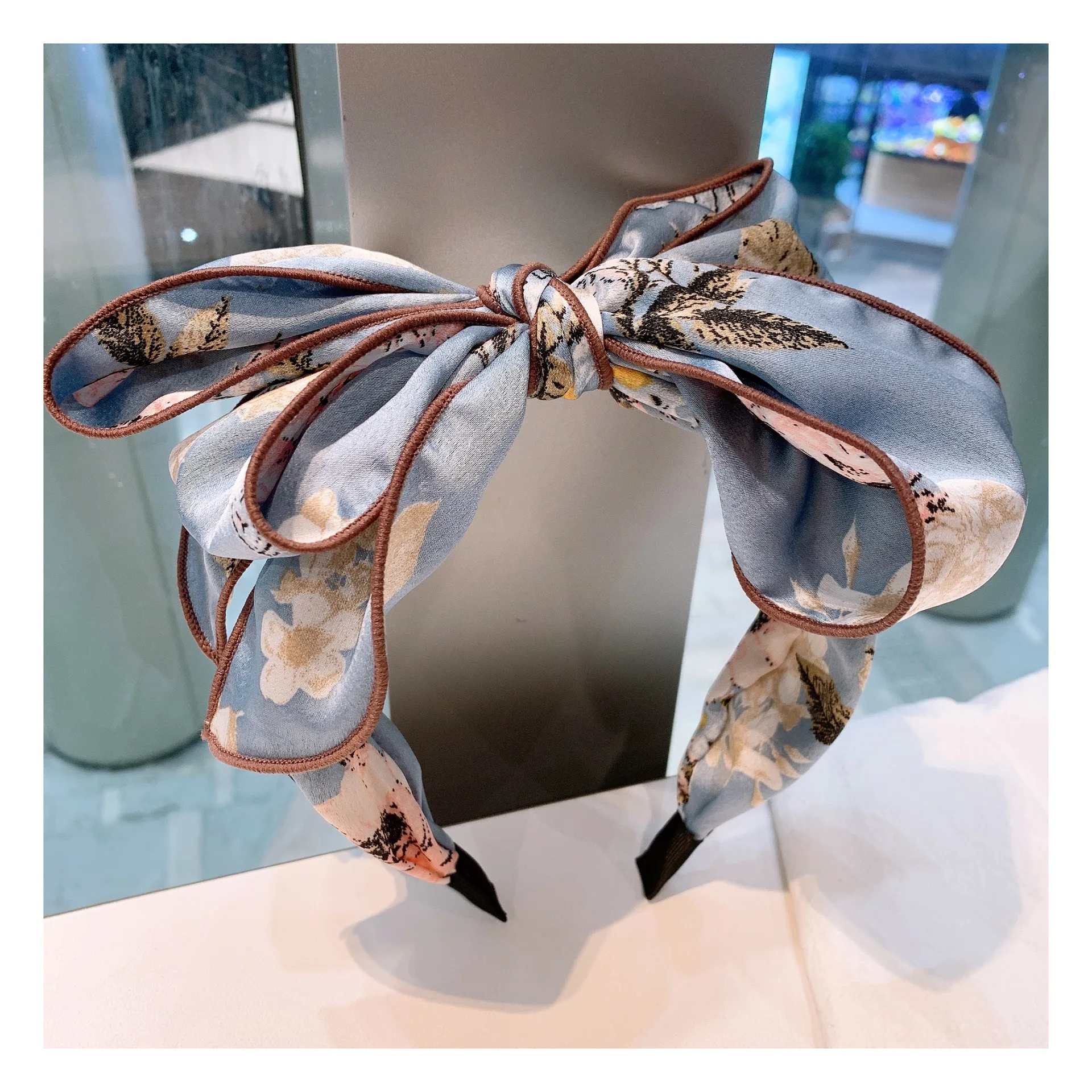 Big Bow Print Hairbands For Women Korea Headband For Girls Hair Accessories Hair Band Floar Crown Headbands Head Wrap
Big Bow Print Hairbands For Women Korea Headband For Girls Hair Accessories Hair Band Floar Crown Headbands Head Wrap