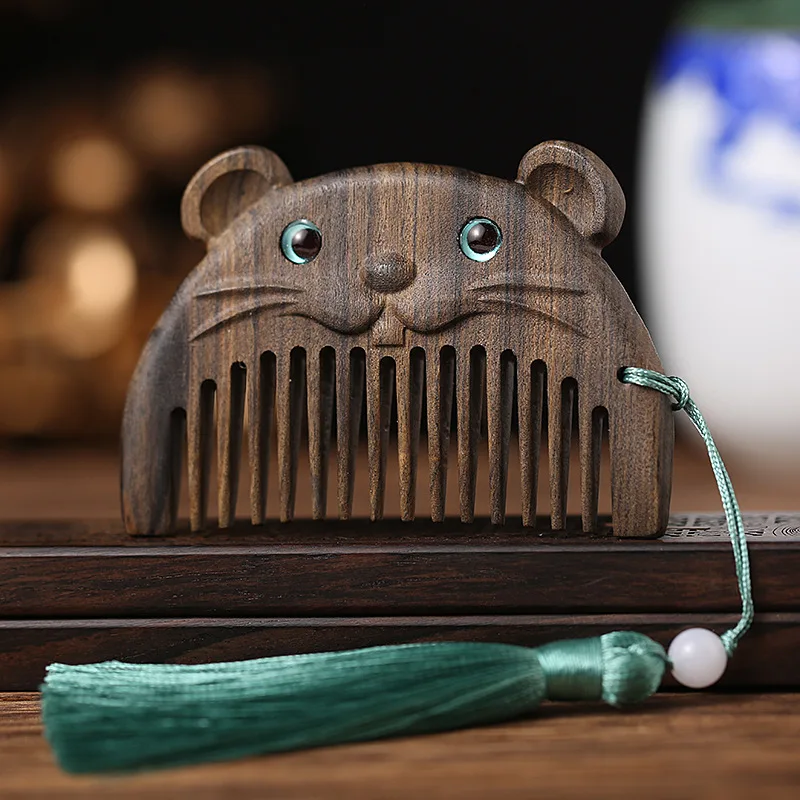 Sandalwood Animal Massage Comb Short Fine-toothed Wooden Comb Ebony Anti-static Cartoon Mini Comb Special for Combing Hair
Sandalwood Animal Massage Comb Short Fine-toothed Wooden Comb Ebony Anti-static Cartoon Mini Comb Special for Combing Hair
