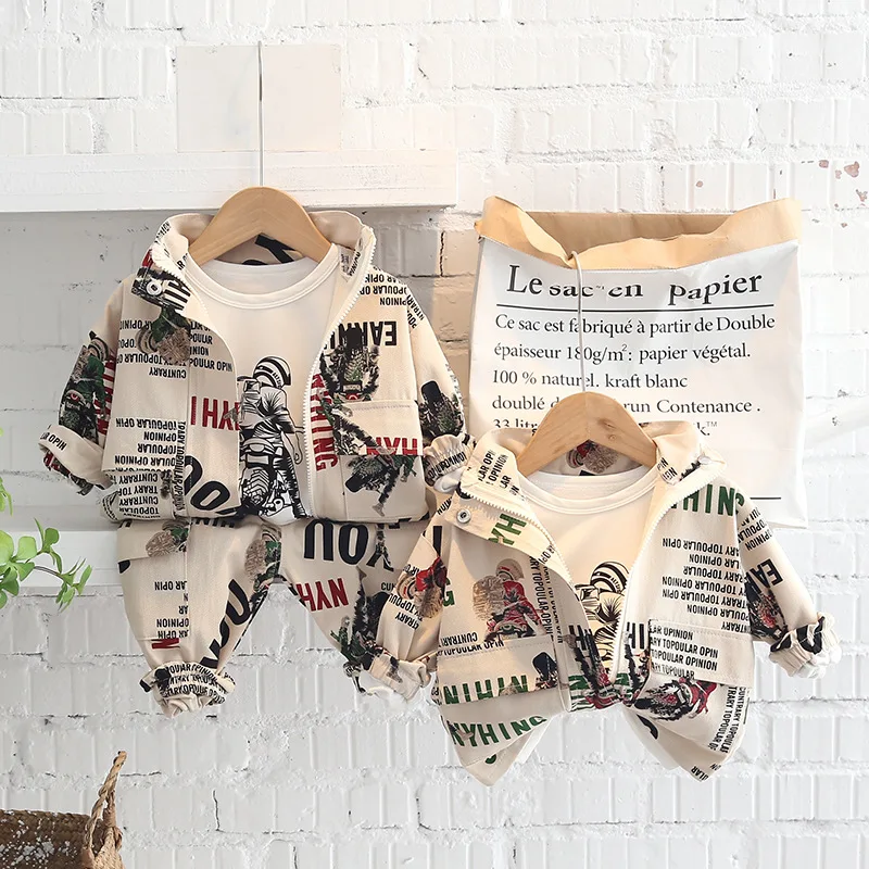 Spring Fall Kids 3pcs Baby Boys Girls Clothes Sets Fashion Toddler Infant Cool Letter Print Outfits Zipper Jacket+T-shirt+Pants
Spring Fall Kids 3pcs Baby Boys Girls Clothes Sets Fashion Toddler Infant Cool Letter Print Outfits Zipper Jacket+T-shirt+Pants