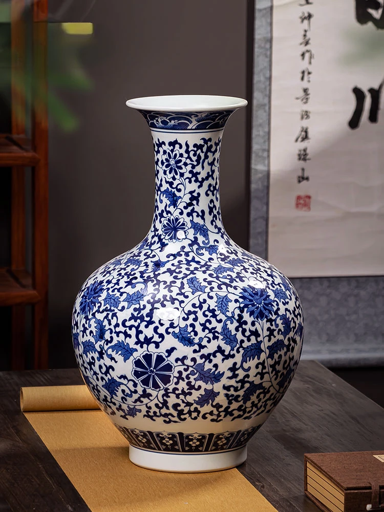 

Керамическая ваза Цзиндэчжэнь, большая ручная роспись, сине-белая фарфоровая ваза с сливой, китайская Цветочная композиция, античный фарфор