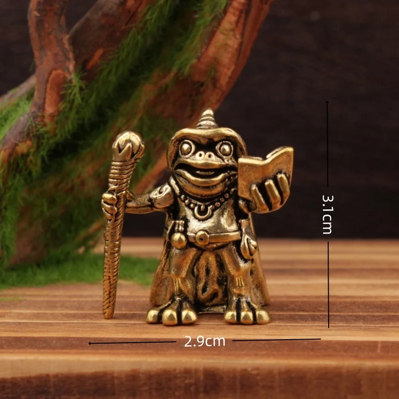 Латунная статуэтка лягушки
Латунная статуэтка лягушки